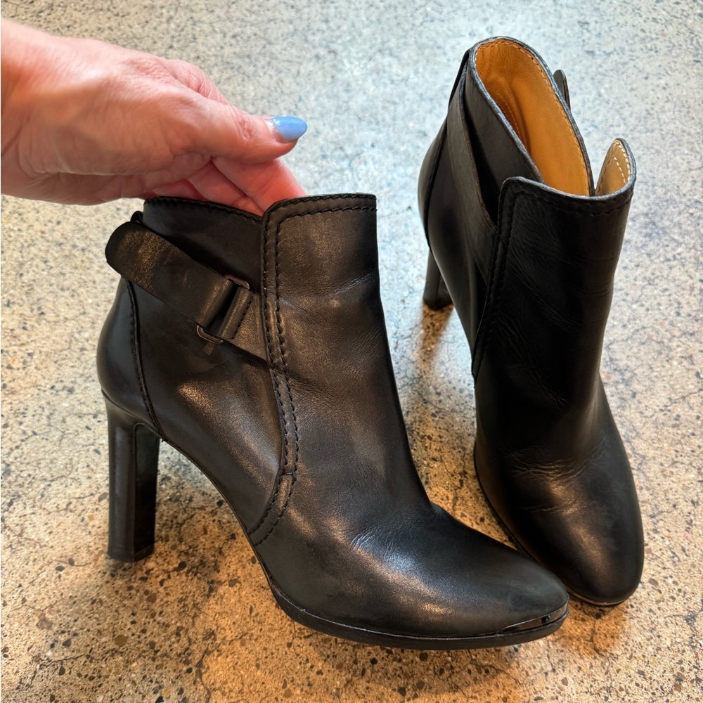 Lanvin heeled booties